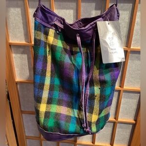 UO Urban Renewal Vintage Plaid Flannel Bucket Bag